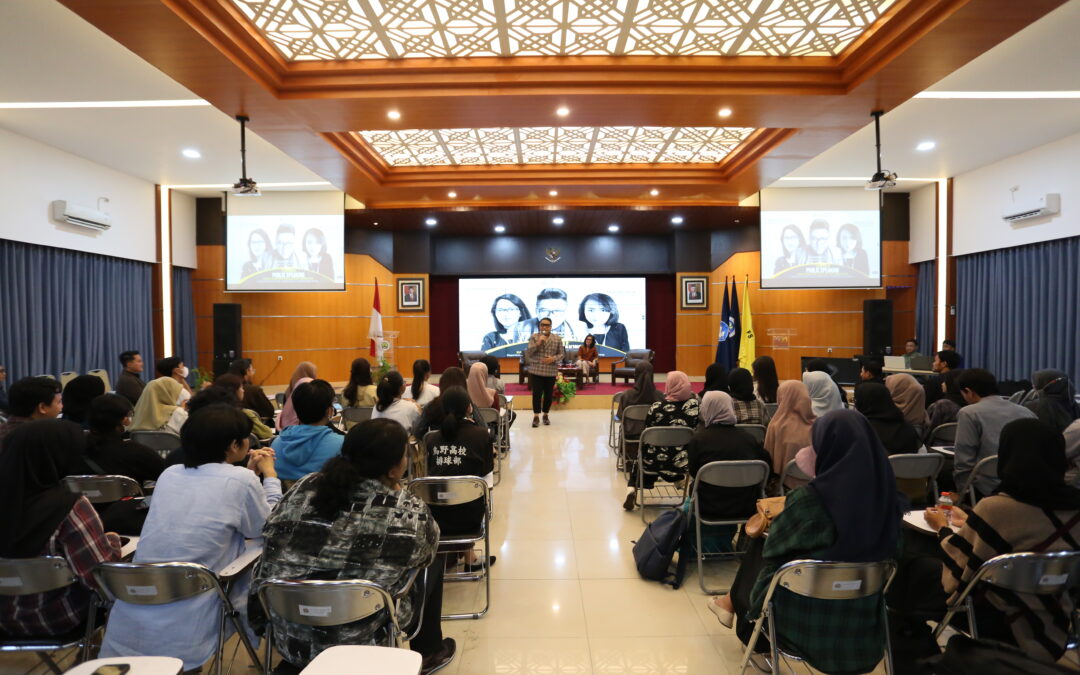 Seminar Public Speaking yang digelar oleh Prodi Pendidikan Seni Rupa